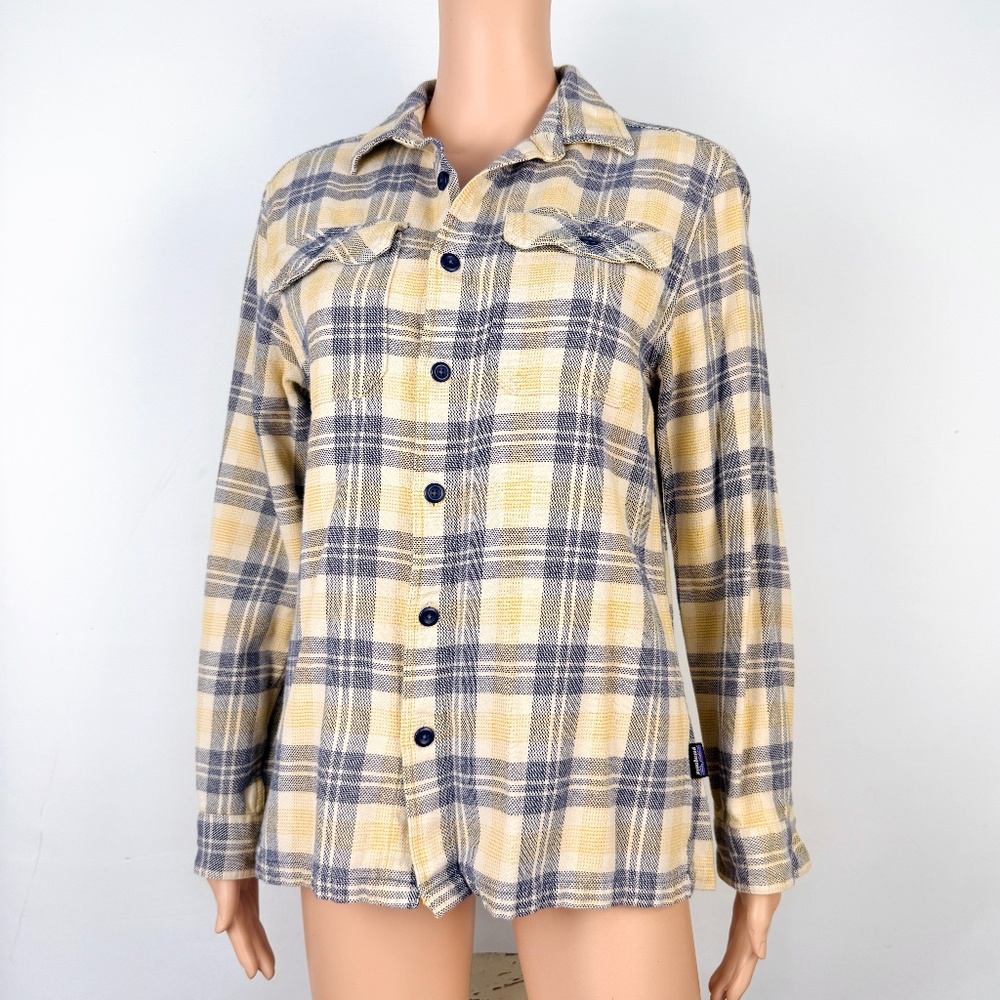 Patagonia Plaid Flannel Button Down Men’s XS Fits Women’s Small or Medium
